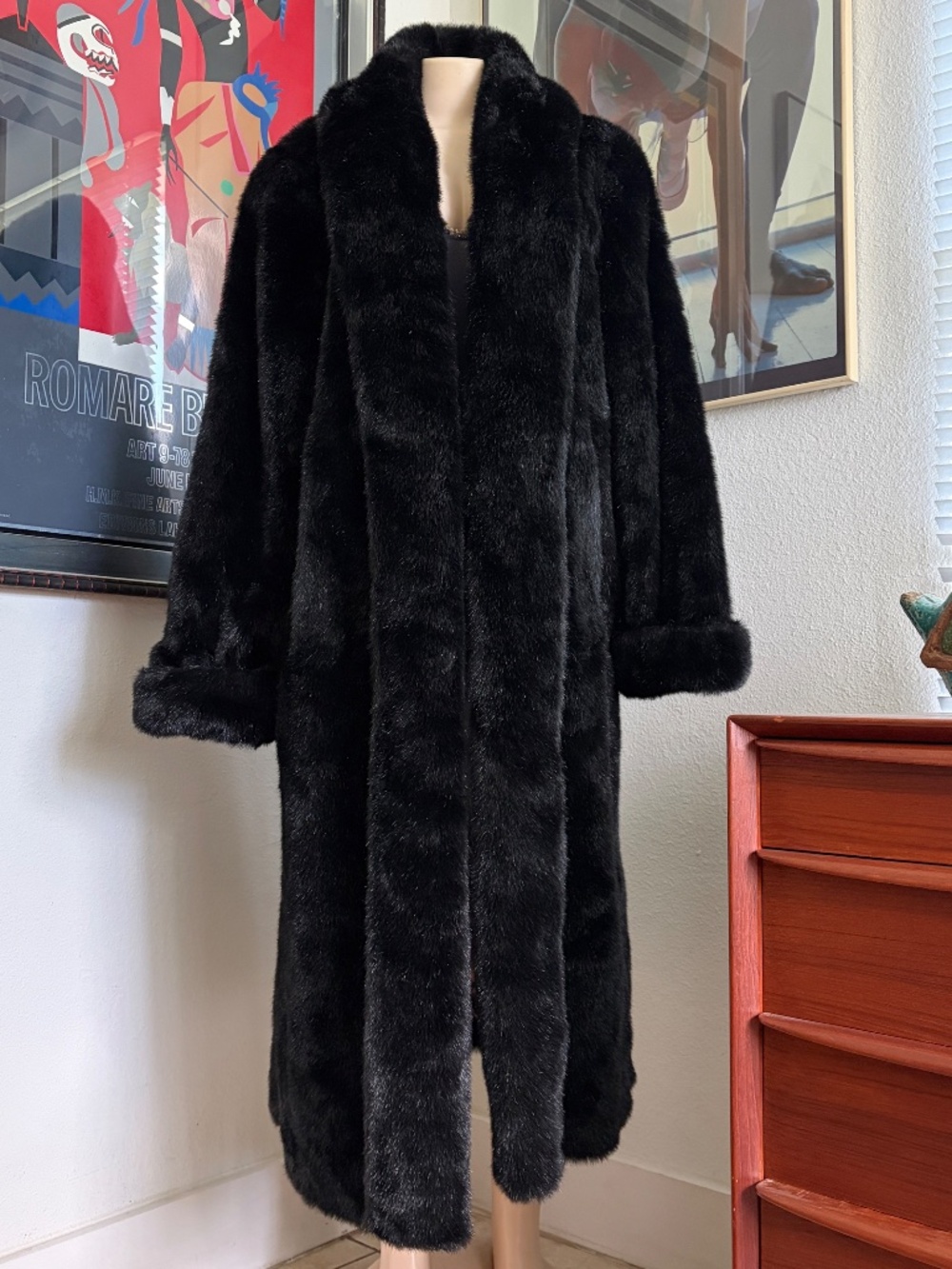 Vintage 00s Faux Fur Full Length Coat With Animal Print Lining. Size L